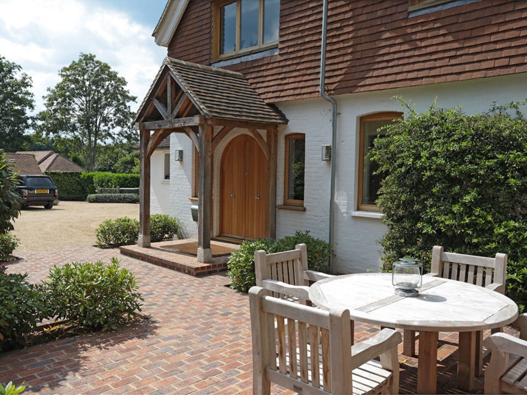 Full height porch